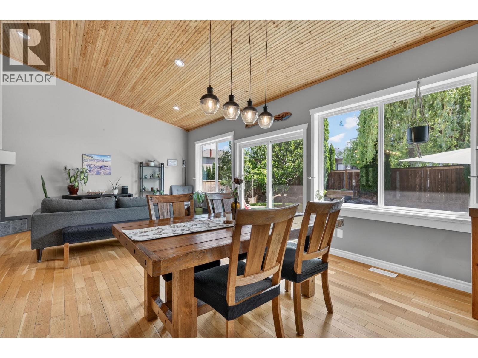 1850 22nd Street Ne, Salmon Arm, British Columbia  V1E 3M9 - Photo 14 - 10388901