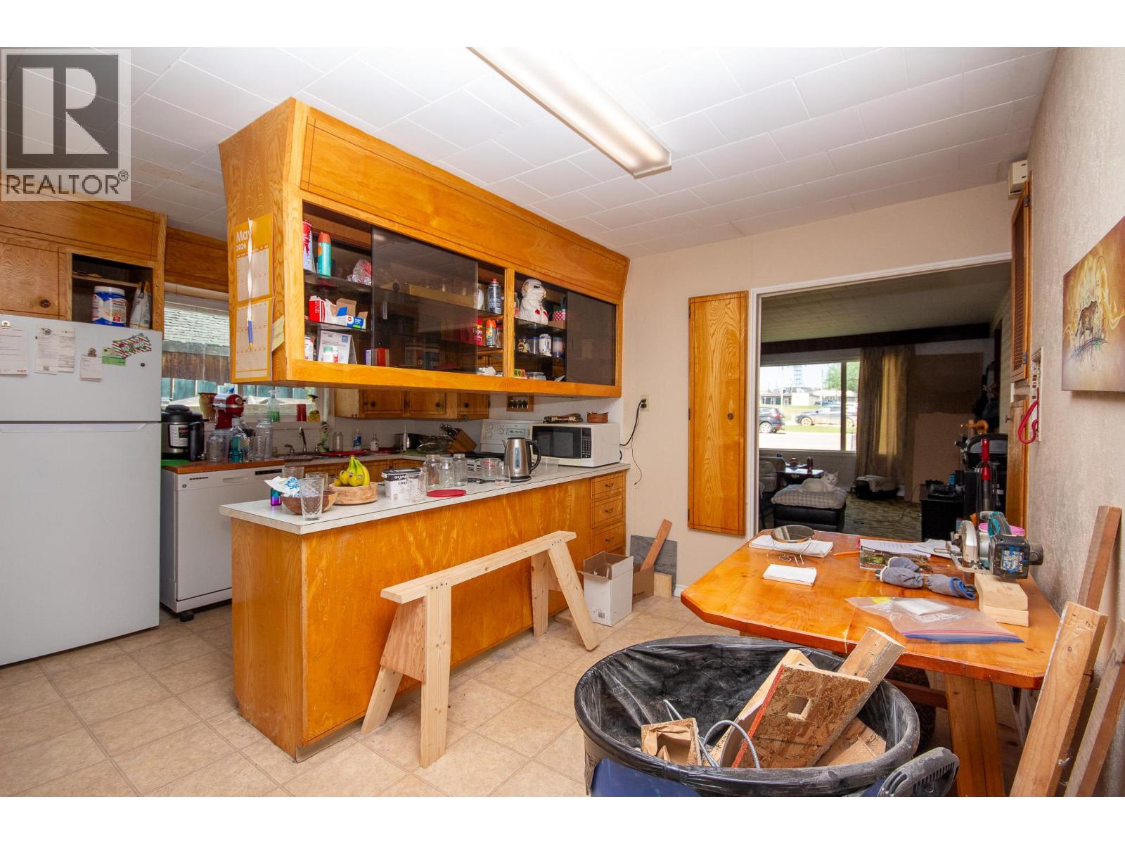 1209 104 Avenue, Dawson Creek, British Columbia  V1G 2J4 - Photo 3 - 10388979