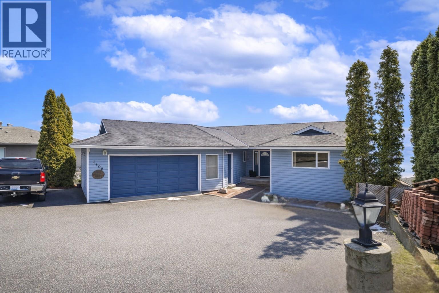 1108 Menu Road, west kelowna, British Columbia