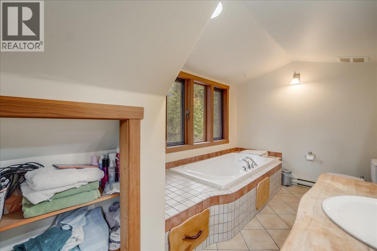 3918 Passmore Upper Road, Passmore, British Columbia  V0G 2J0 - Photo 39 - 10388802