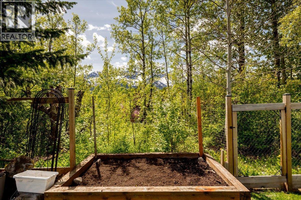 39 Elkview Drive, Fernie, British Columbia  V0B 1M3 - Photo 61 - 10388957