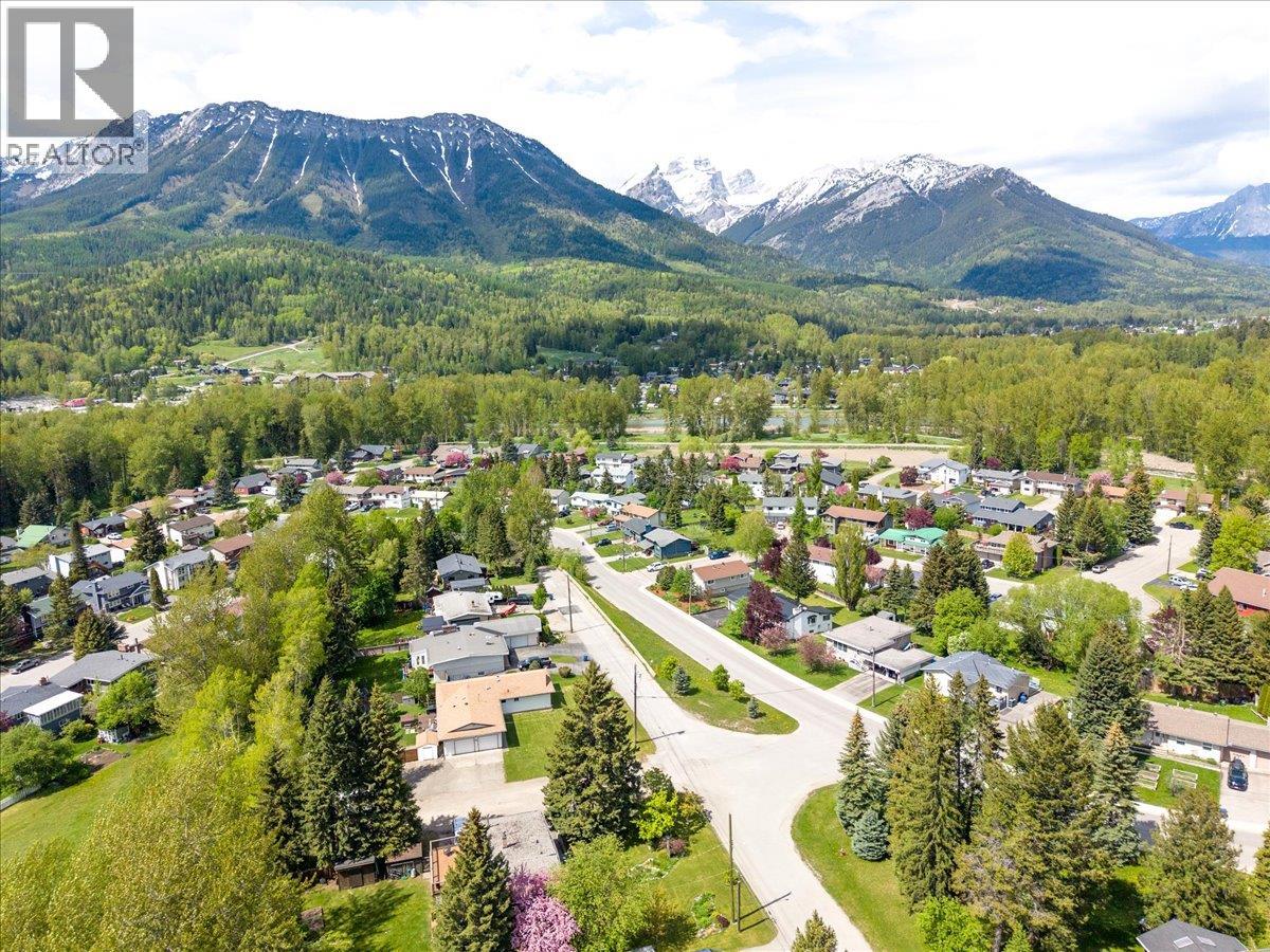 39 Elkview Drive, Fernie, British Columbia  V0B 1M3 - Photo 80 - 10388957
