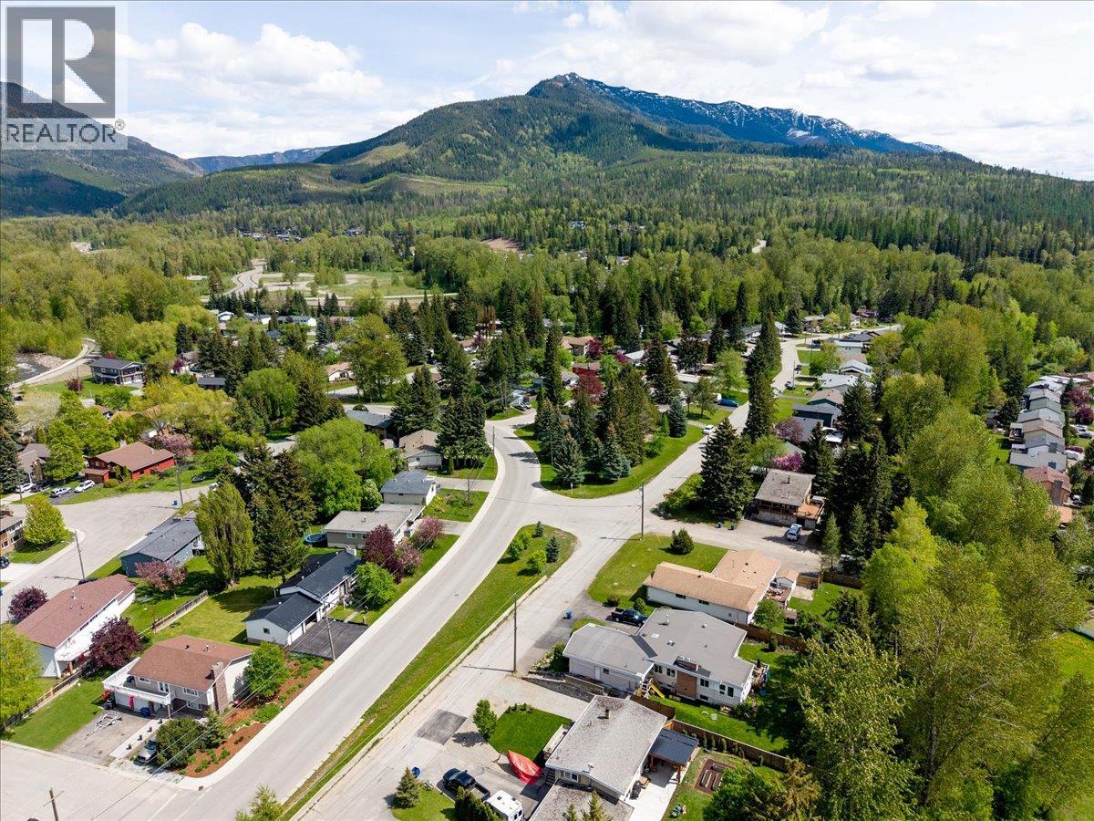39 Elkview Drive, Fernie, British Columbia  V0B 1M3 - Photo 90 - 10388957