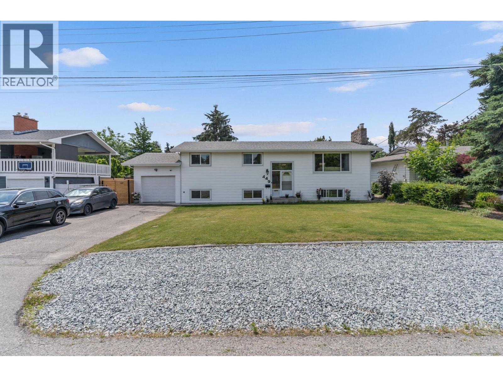 449 Barkley Road, kelowna, British Columbia