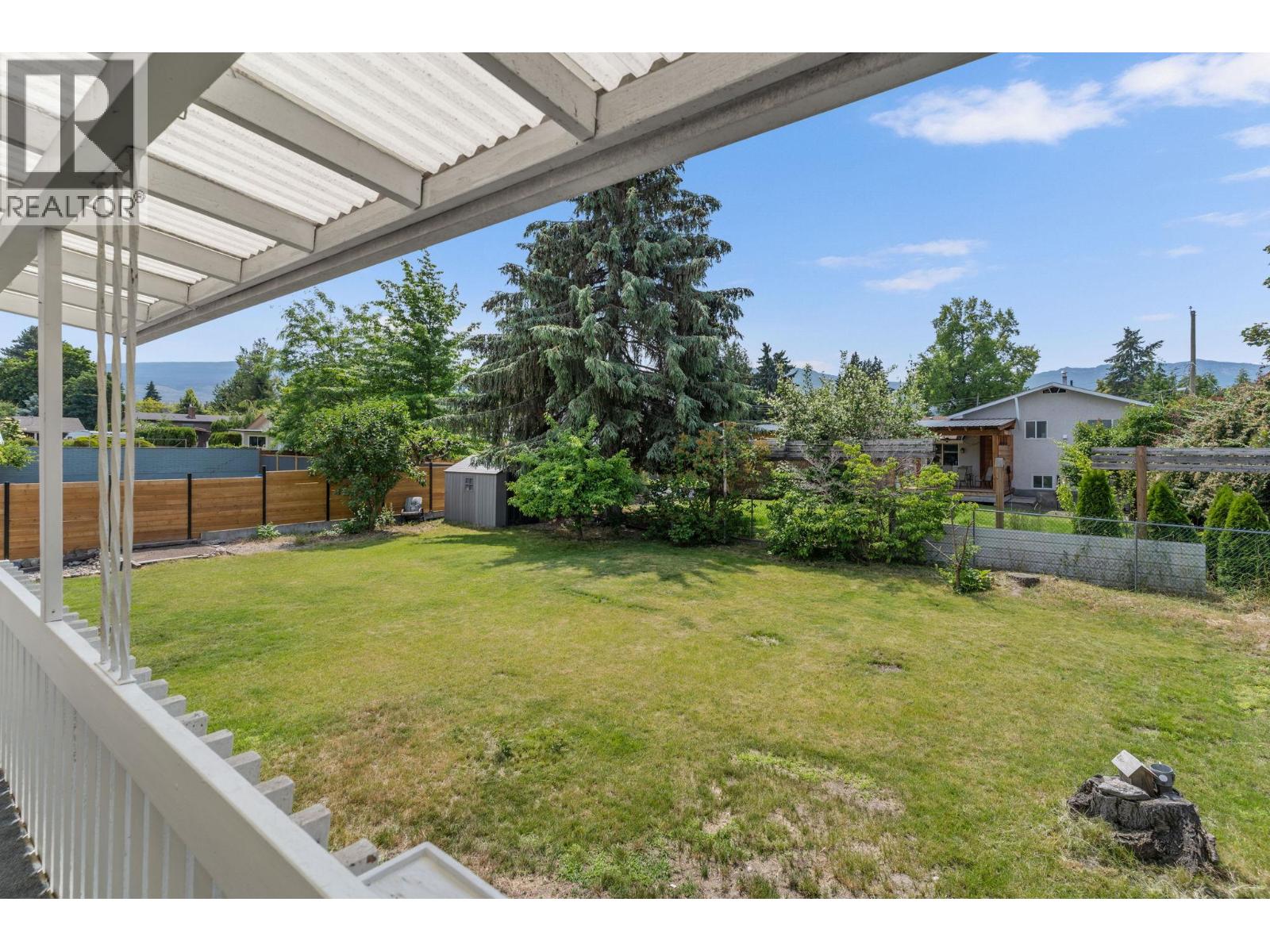 449 Barkley Road, Kelowna, British Columbia  V1W 1E4 - Photo 27 - 10389000
