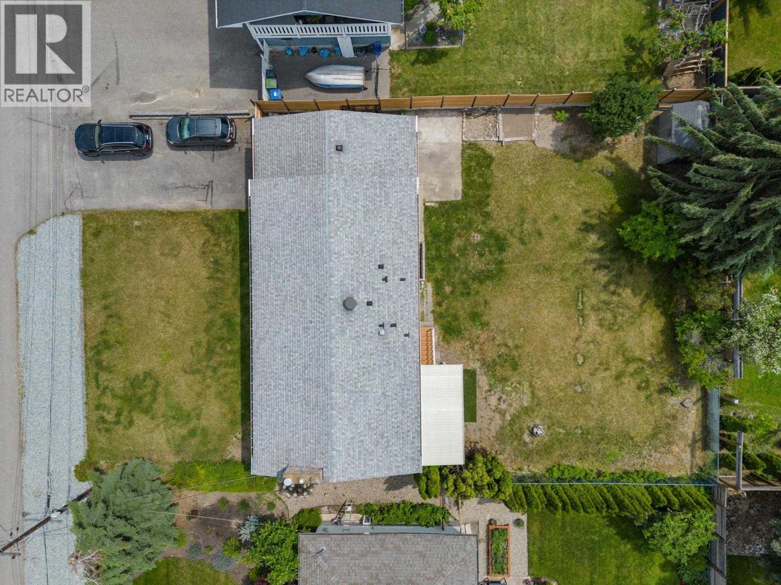 449 Barkley Road, Kelowna, British Columbia  V1W 1E4 - Photo 34 - 10389000
