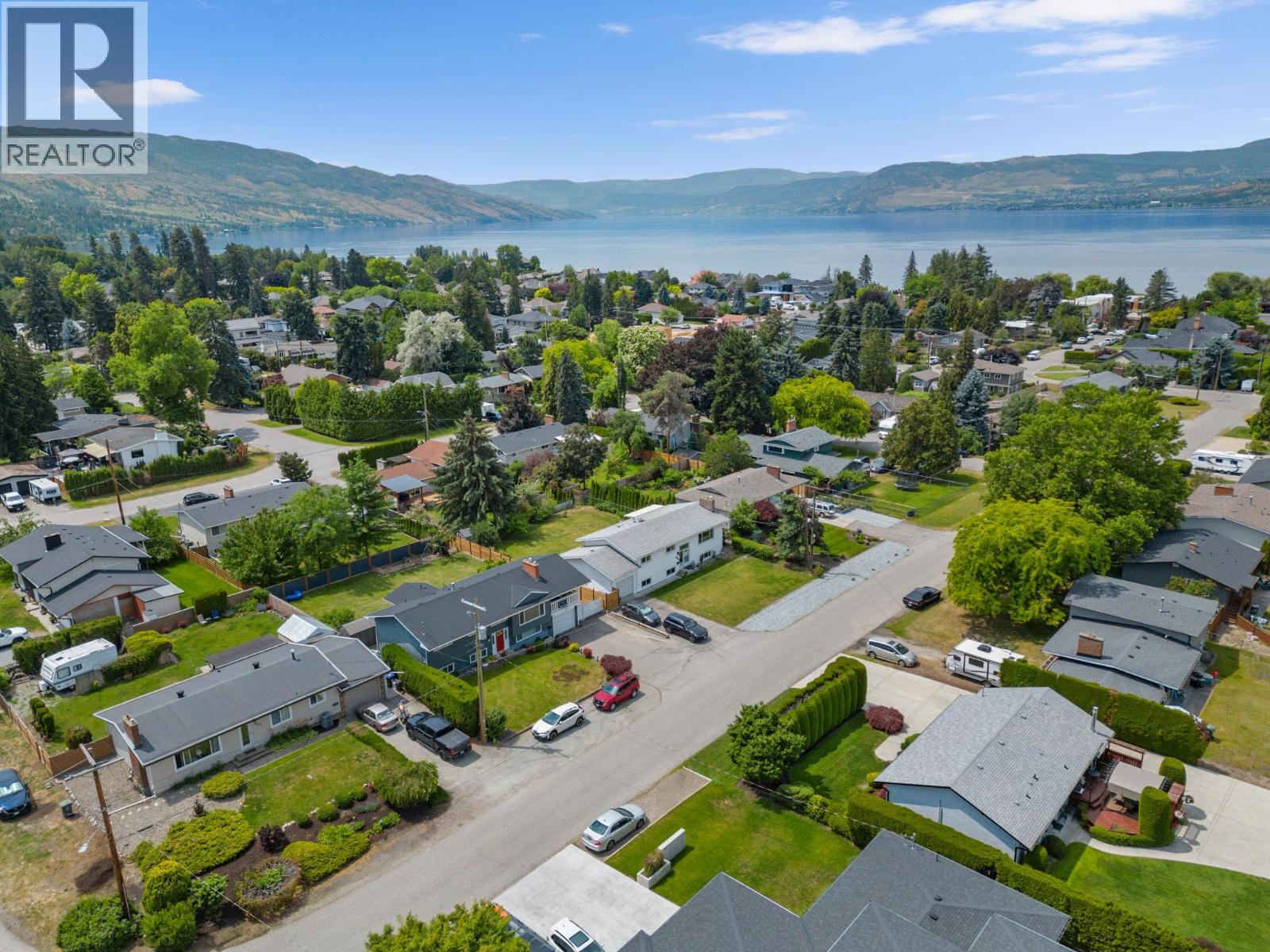 449 Barkley Road, Kelowna, British Columbia  V1W 1E4 - Photo 39 - 10389000
