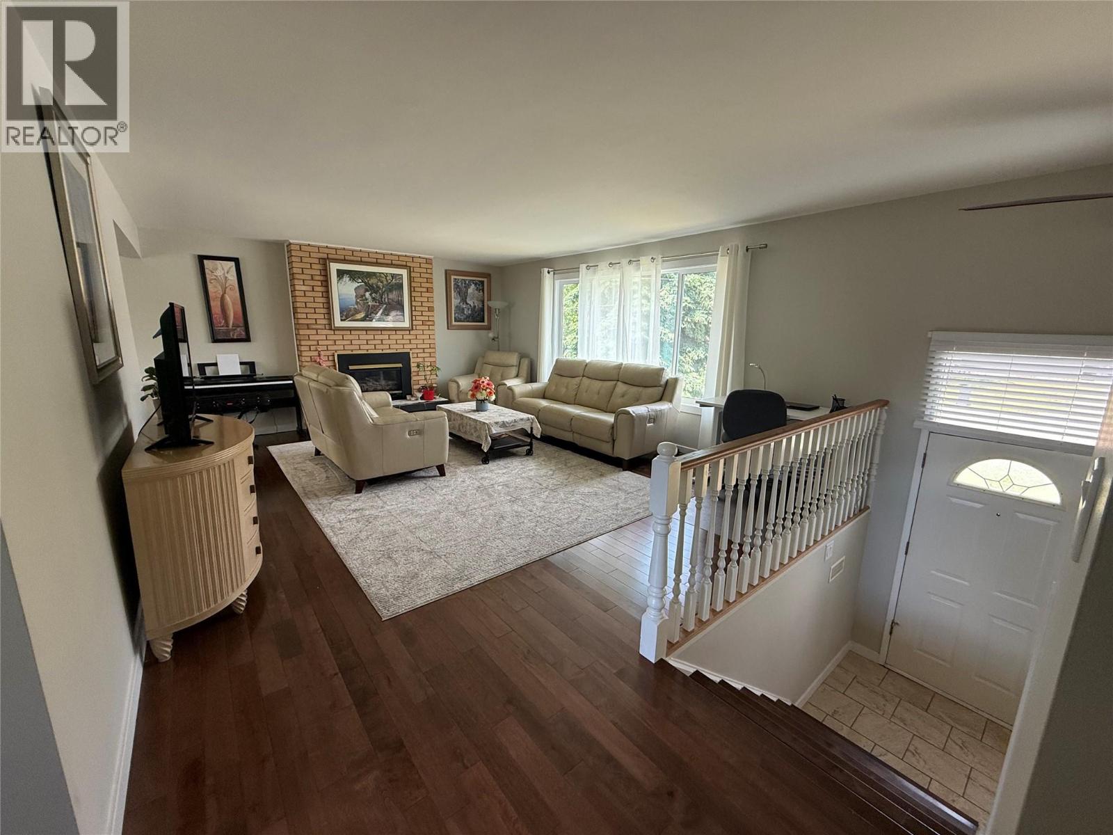 449 Barkley Road, Kelowna, British Columbia  V1W 1E4 - Photo 45 - 10389000