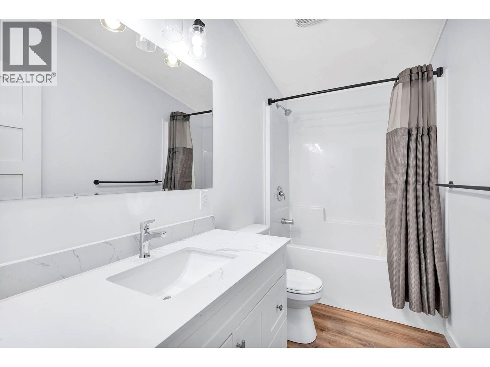 121 Ferry Road Unit# 34, Clearwater, British Columbia  V0E 1N2 - Photo 11 - 10364032