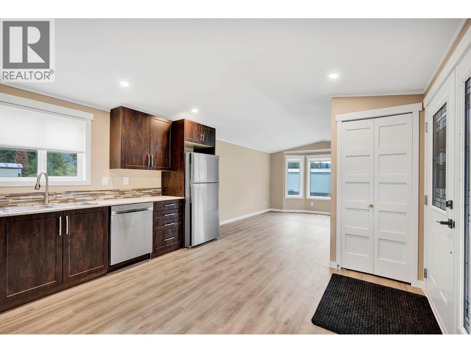 121 Ferry Road Unit# 34, Clearwater, British Columbia  V0E 1N2 - Photo 6 - 10364032
