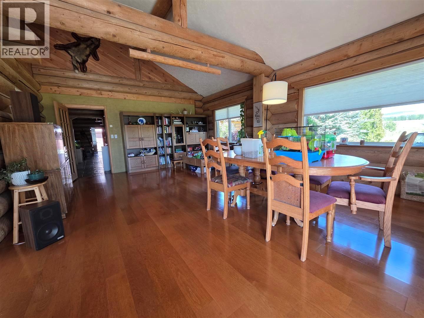 6760 Highway 3, Bridesville, British Columbia  V0H 1B0 - Photo 10 - 10389004