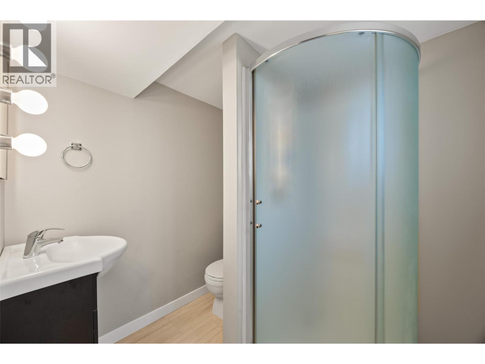 1069 Lethbridge Avenue, Kamloops, British Columbia  V2B 1Y1 - Photo 21 - 10388976
