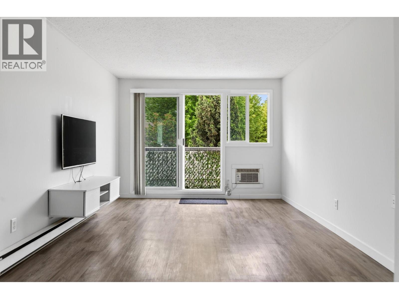 625 Rowcliffe Avenue Unit# 108, Kelowna, British Columbia  V1Y 5Y8 - Photo 10 - 10388941