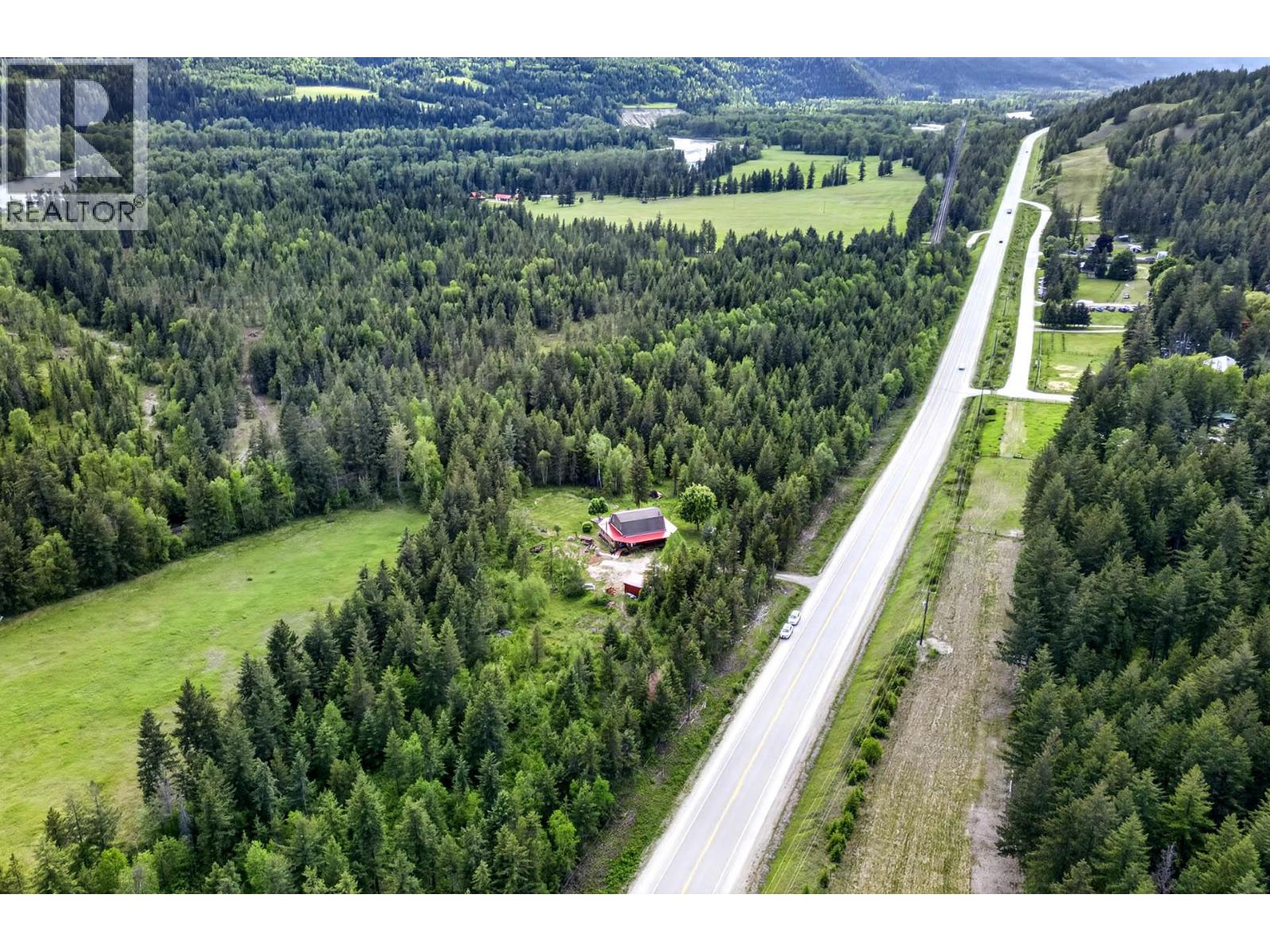 2236 Yellowhead Highway, Clearwater, British Columbia  V0E 1N1 - Photo 55 - 10388869