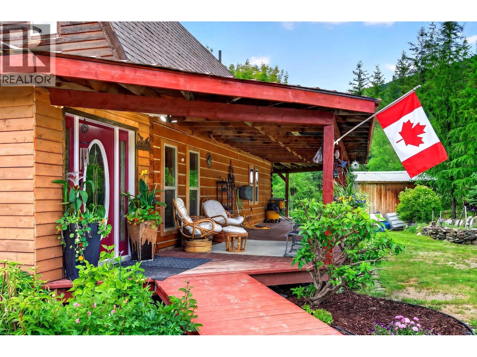 2236 Yellowhead Highway, Clearwater, British Columbia  V0E 1N1 - Photo 67 - 10388869
