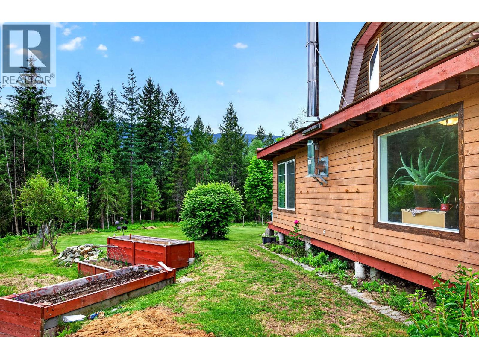 2236 Yellowhead Highway, Clearwater, British Columbia  V0E 1N1 - Photo 77 - 10388869