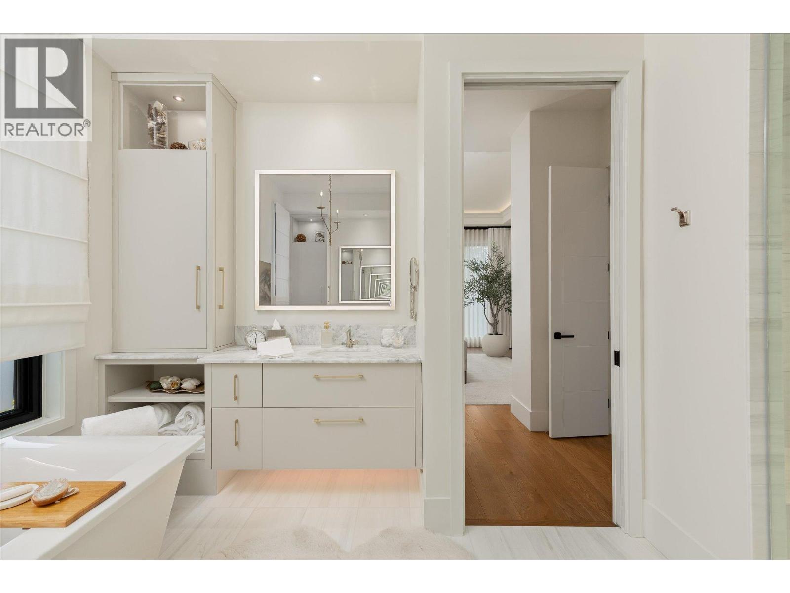 818 Brassey Place, Vernon, British Columbia  V1H 2H7 - Photo 40 - 10387161