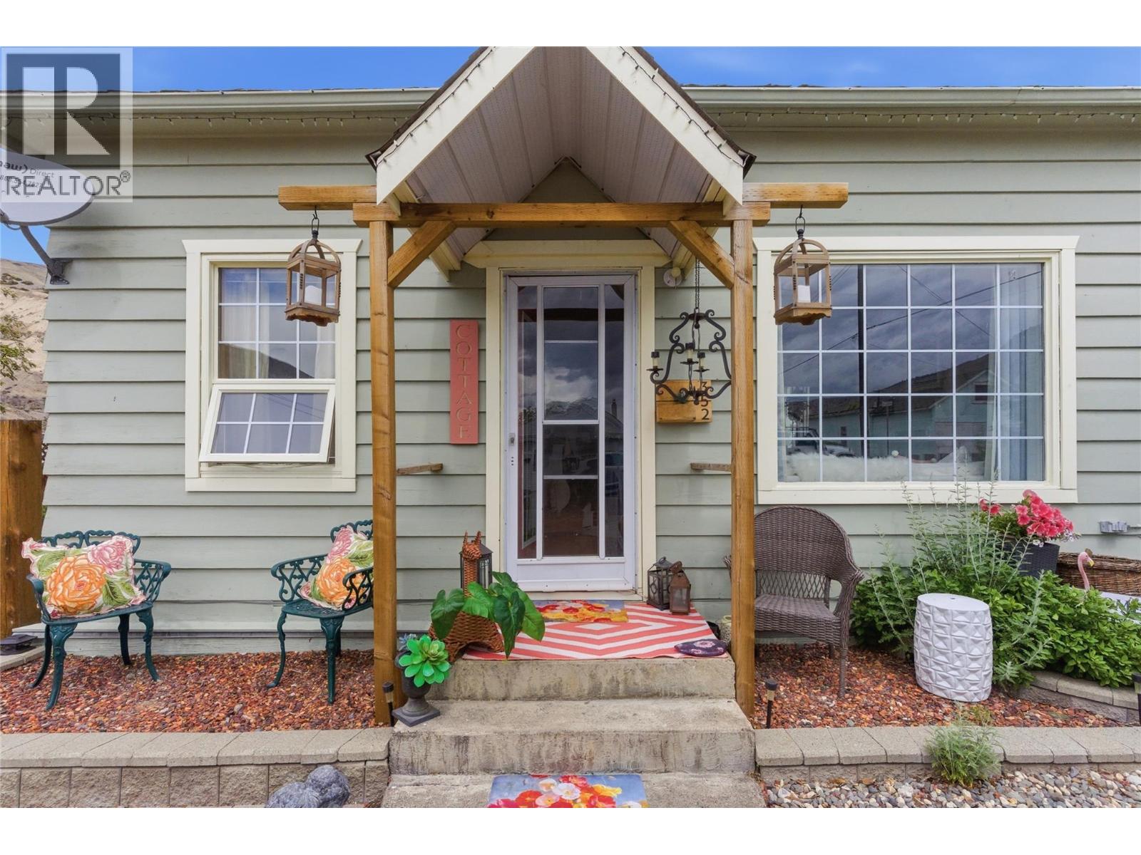 352 5th Street, Ashcroft, British Columbia  V0K 1A0 - Photo 3 - 10388891