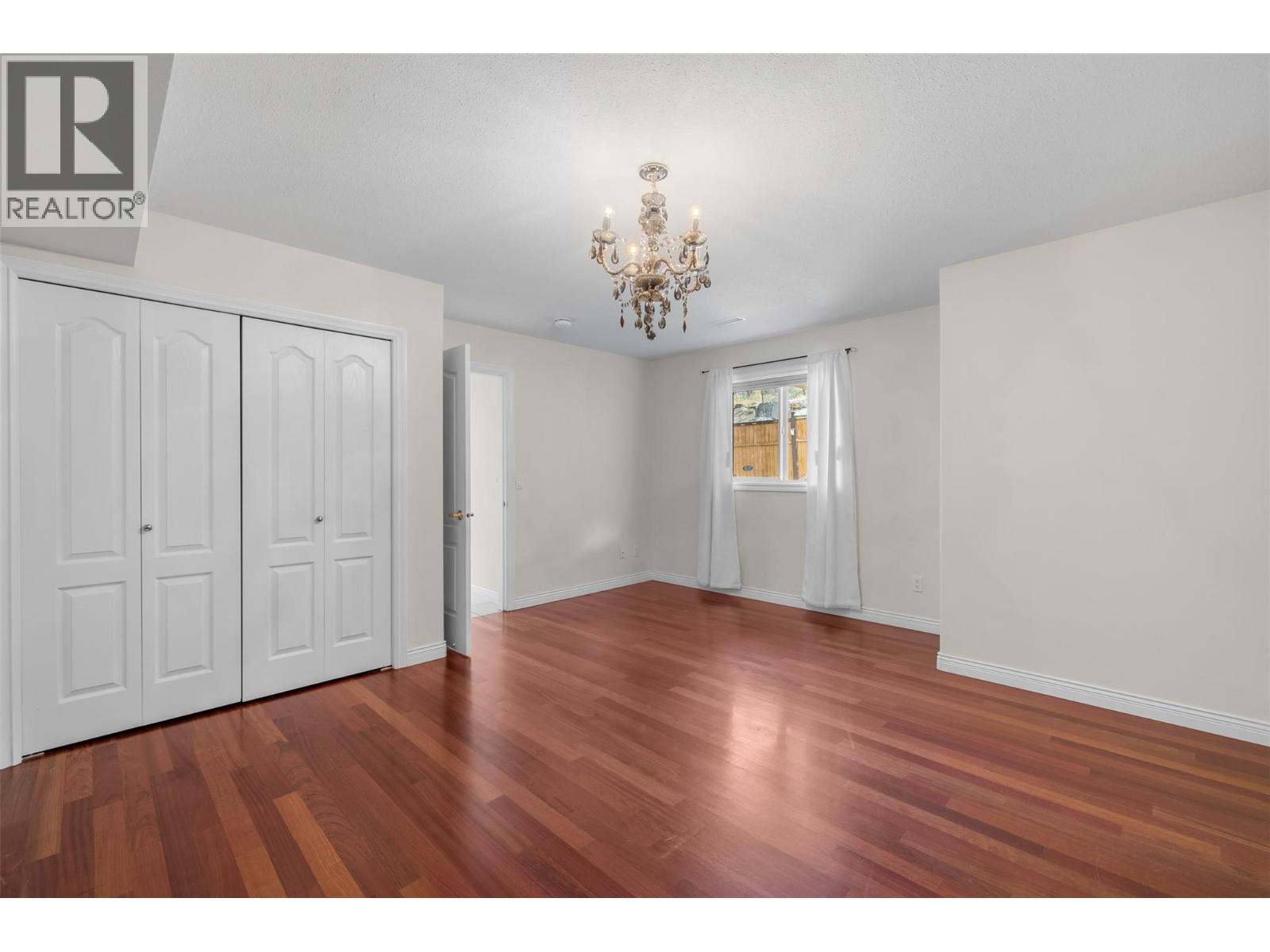 295 Raven Drive, Kelowna, British Columbia  V1W 4T6 - Photo 33 - 10388542