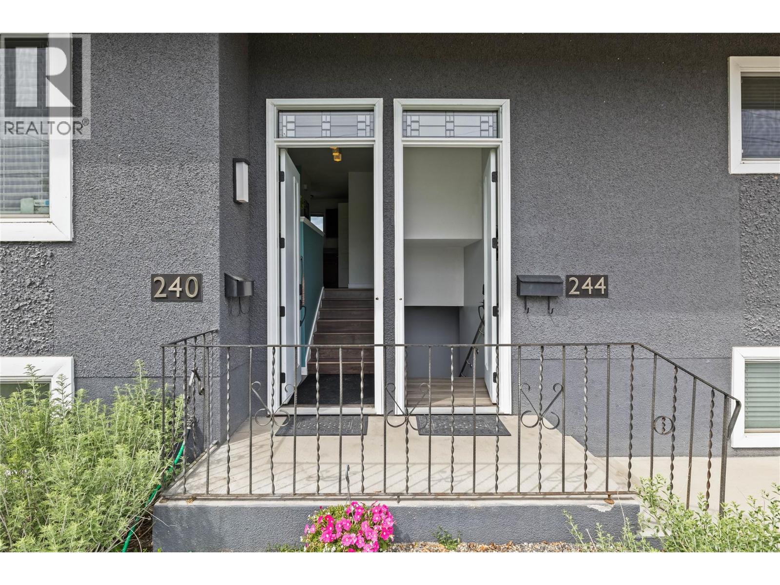 240 Bach Road, Kelowna, British Columbia  V1X 2K6 - Photo 3 - 10388702
