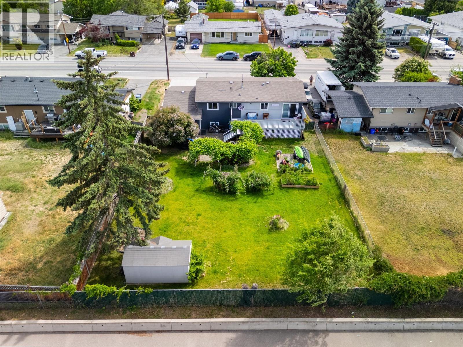 240 Bach Road, Kelowna, British Columbia  V1X 2K6 - Photo 36 - 10388702