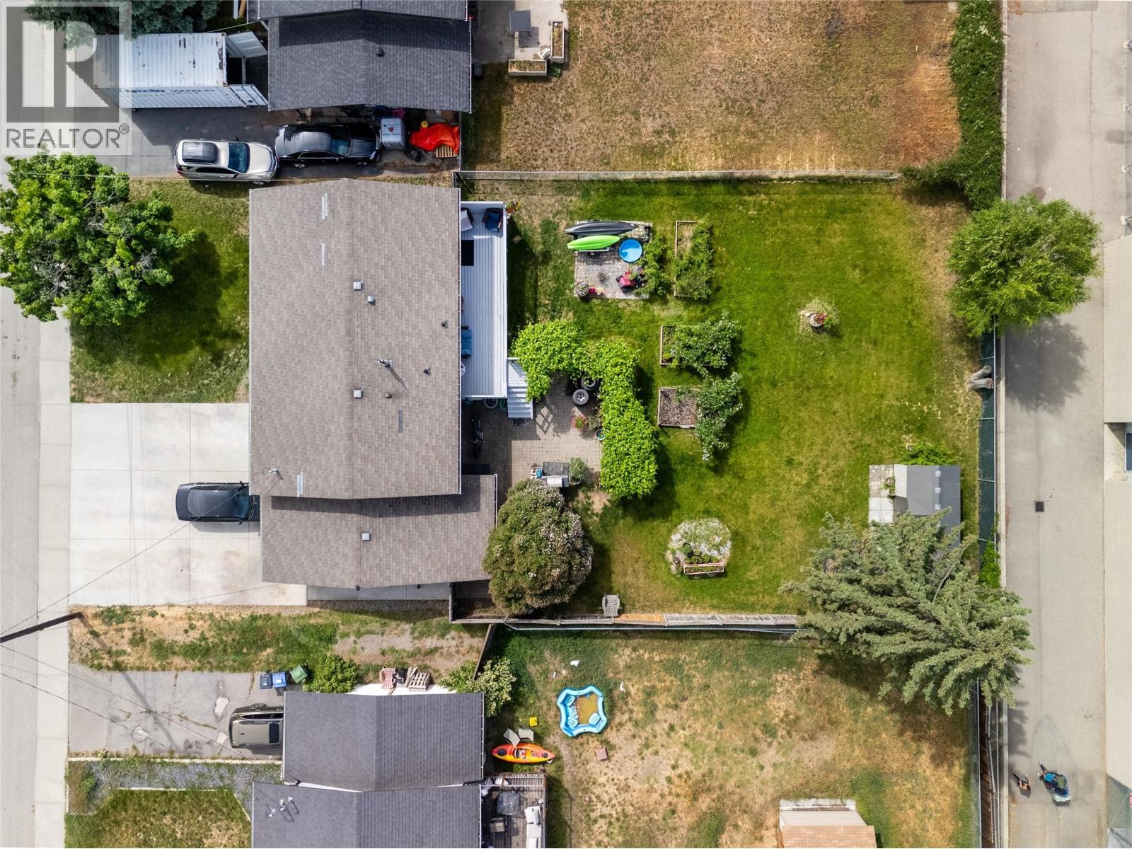 240 Bach Road, Kelowna, British Columbia  V1X 2K6 - Photo 37 - 10388702