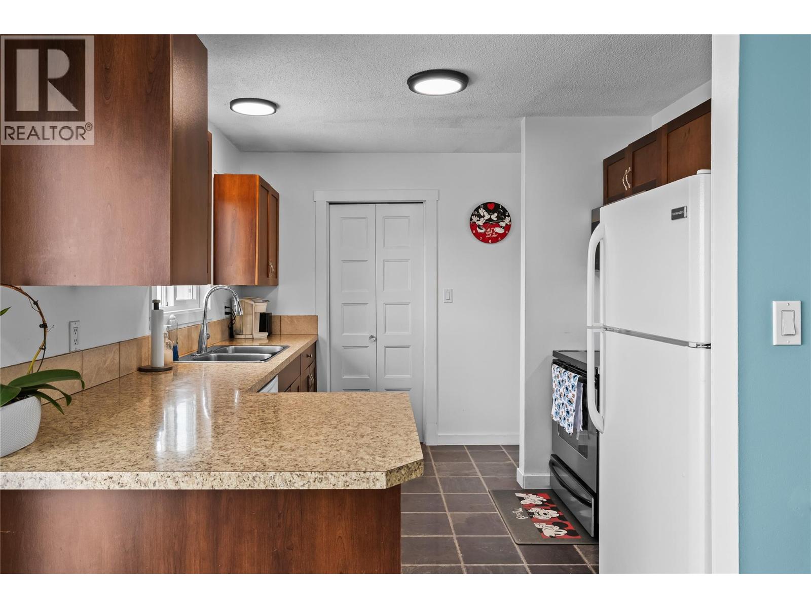 240 Bach Road, Kelowna, British Columbia  V1X 2K6 - Photo 9 - 10388702