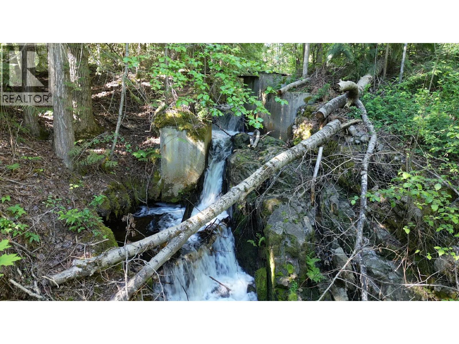 4841 5 Avenue SW, salmon arm, British Columbia