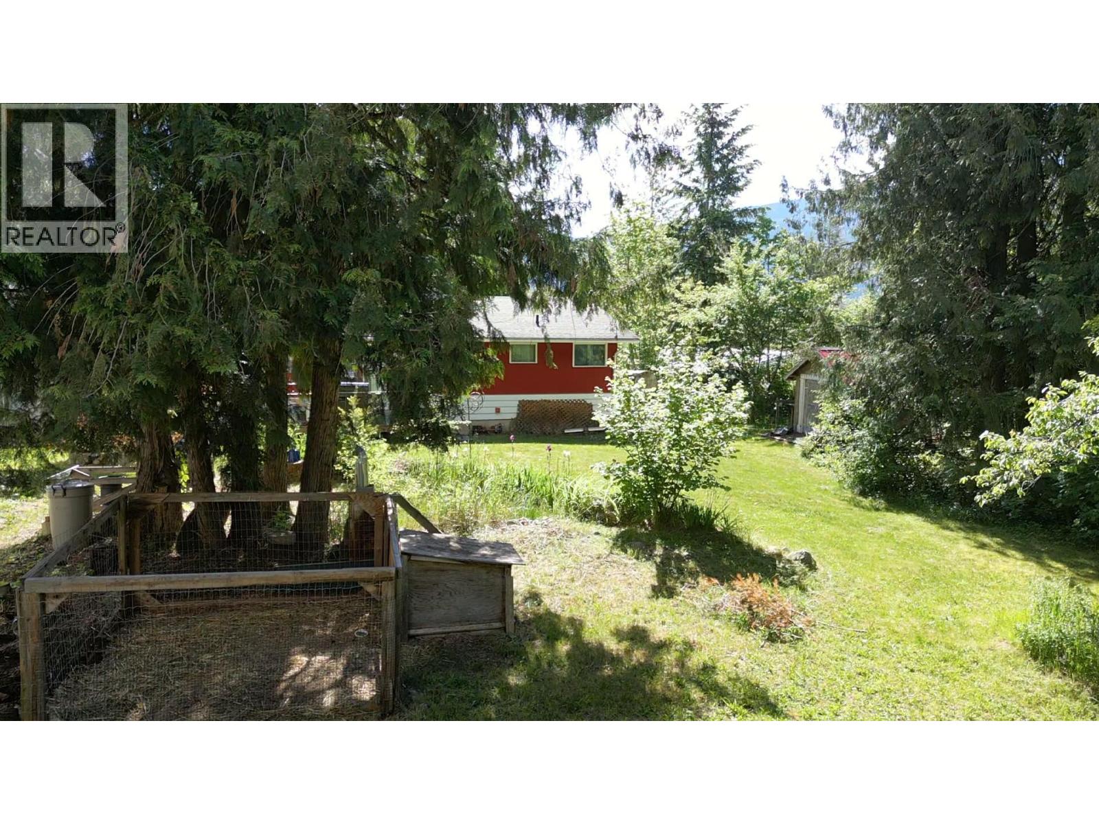 4841 5 Avenue Sw, Salmon Arm, British Columbia  V1E 2Y9 - Photo 28 - 10388908