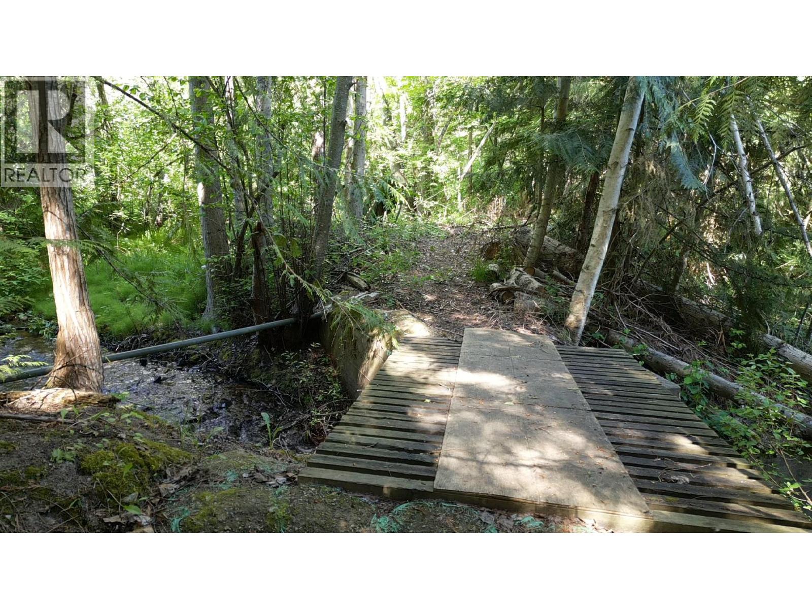 4841 5 Avenue Sw, Salmon Arm, British Columbia  V1E 2Y9 - Photo 3 - 10388908
