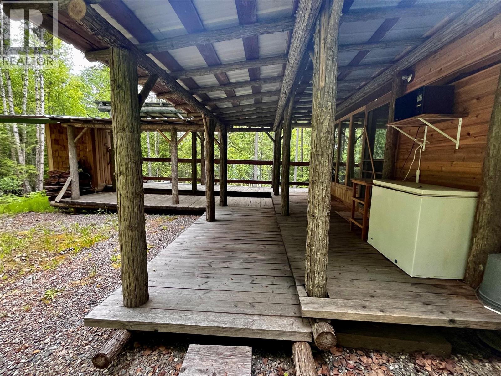 5851 Hwy 6 Highway, Burton, British Columbia  V0G 1R0 - Photo 22 - 10387933