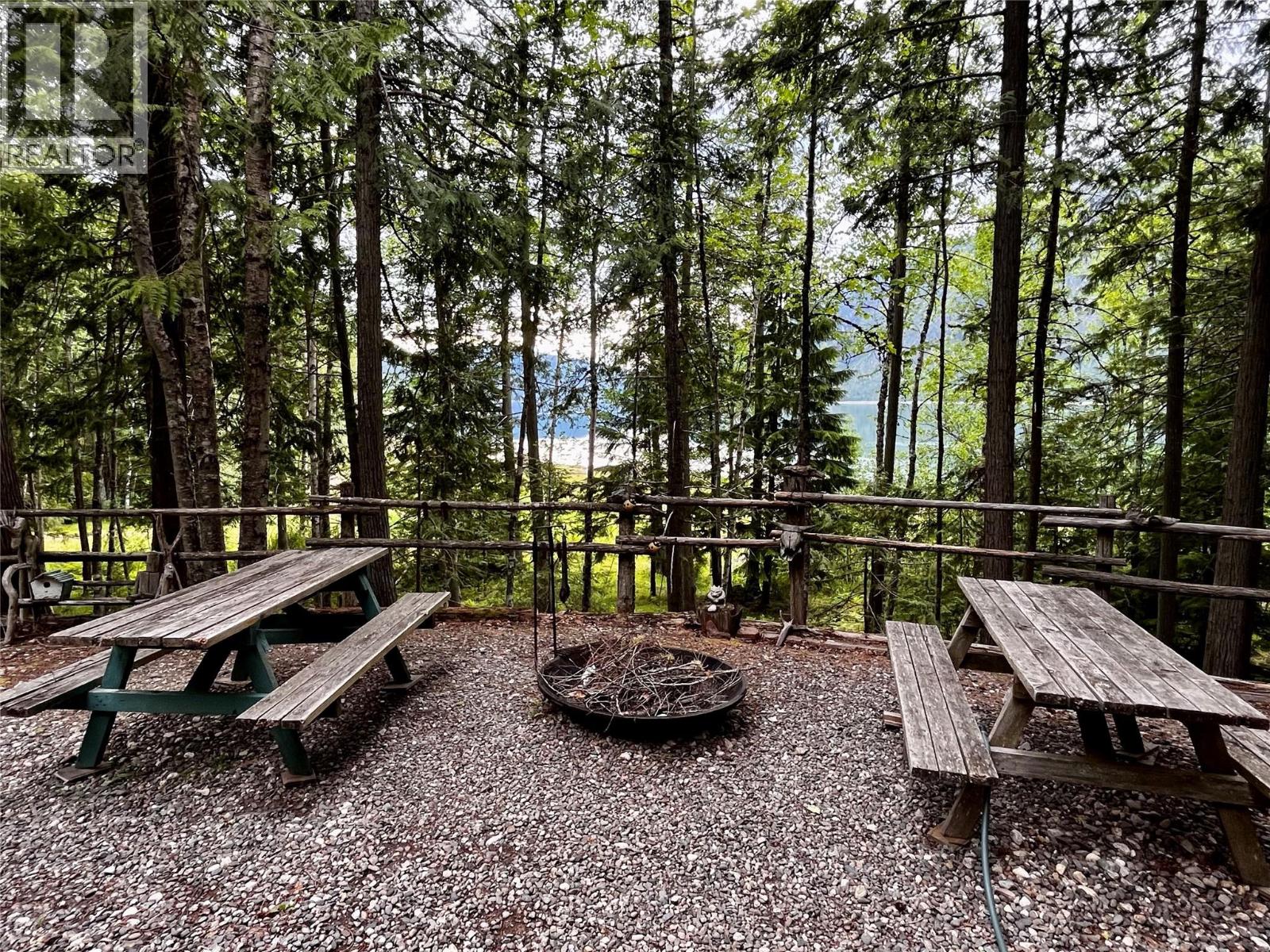 5851 Hwy 6 Highway, Burton, British Columbia  V0G 1R0 - Photo 35 - 10387933