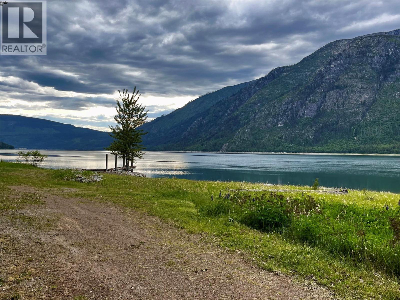 5851 Hwy 6 Highway, Burton, British Columbia  V0G 1R0 - Photo 4 - 10387933