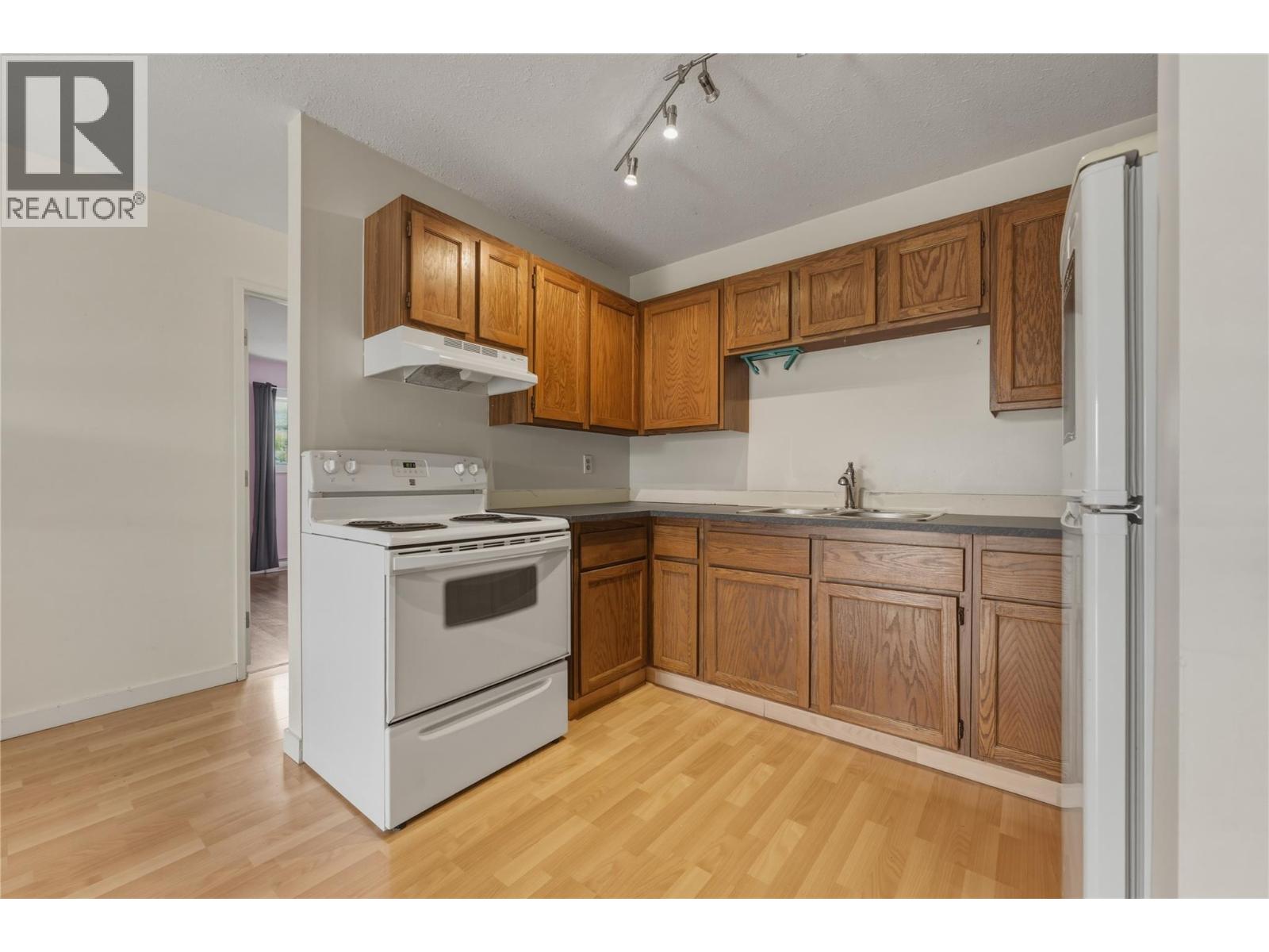 3304 35th Avenue Unit# 418, Vernon, British Columbia  V1T 8M6 - Photo 10 - 10389014