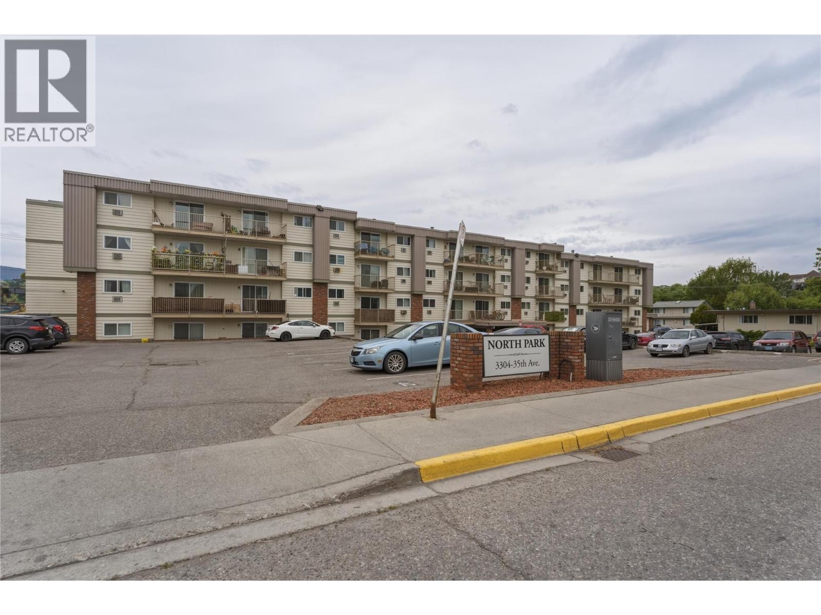 3304 35th Avenue Unit# 418, Vernon, British Columbia  V1T 8M6 - Photo 2 - 10389014