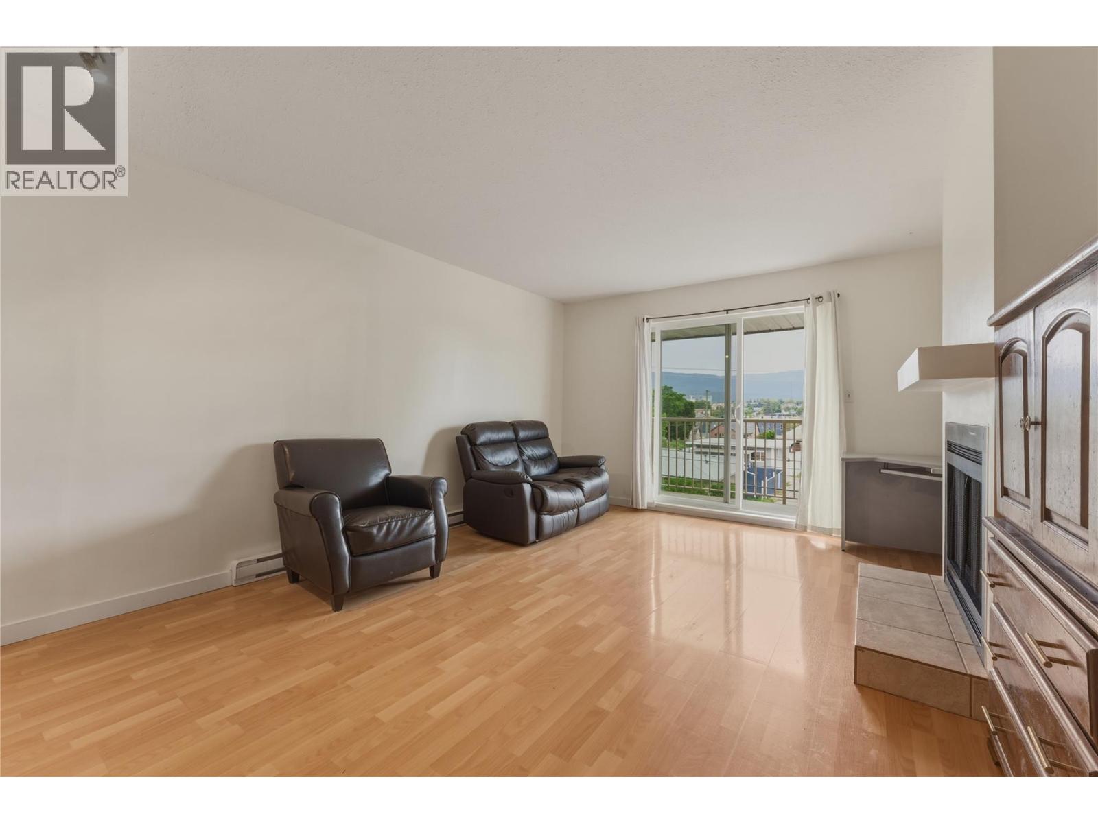 3304 35th Avenue Unit# 418, Vernon, British Columbia  V1T 8M6 - Photo 6 - 10389014