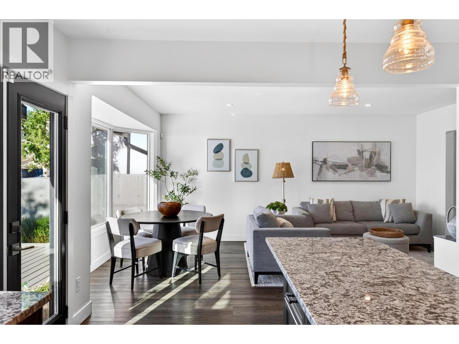 832 Manhattan Drive, Kelowna, British Columbia  V1Y 1H5 - Photo 7 - 10388969