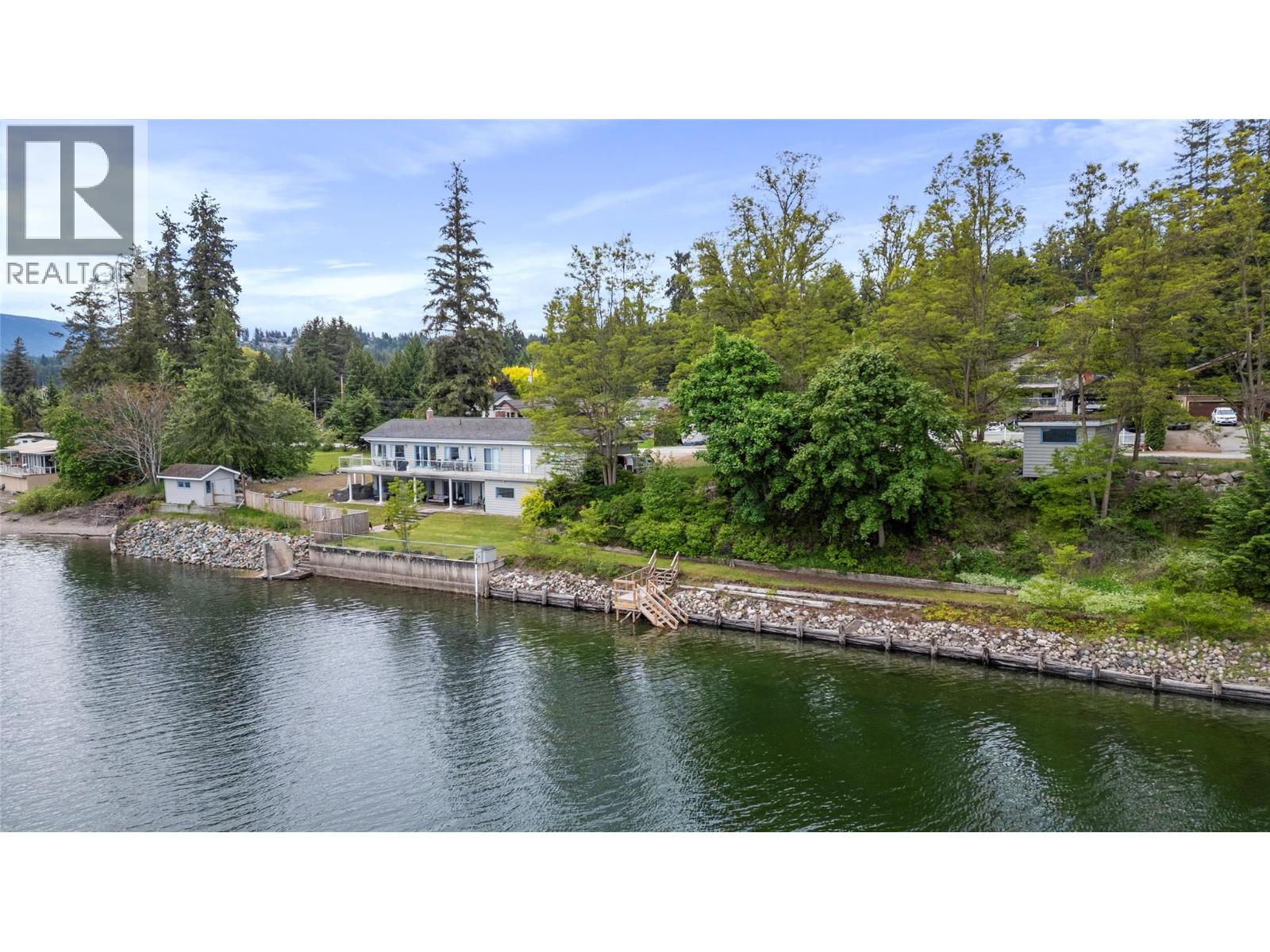 2437 Blind Bay Road, Blind Bay, British Columbia  V0E 1H1 - Photo 5 - 10387563