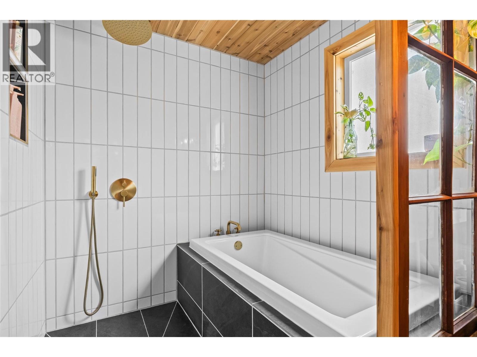 3002 25 Street, Vernon, British Columbia  V1T 4R1 - Photo 18 - 10388759