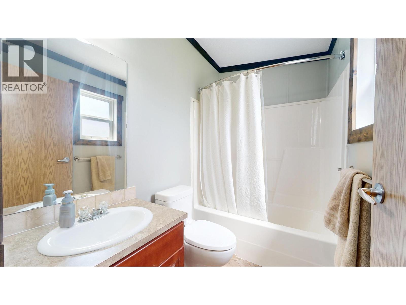 100 Industrial Road 1 Unit# 101, Sparwood, British Columbia  V0B 2G1 - Photo 18 - 10388866