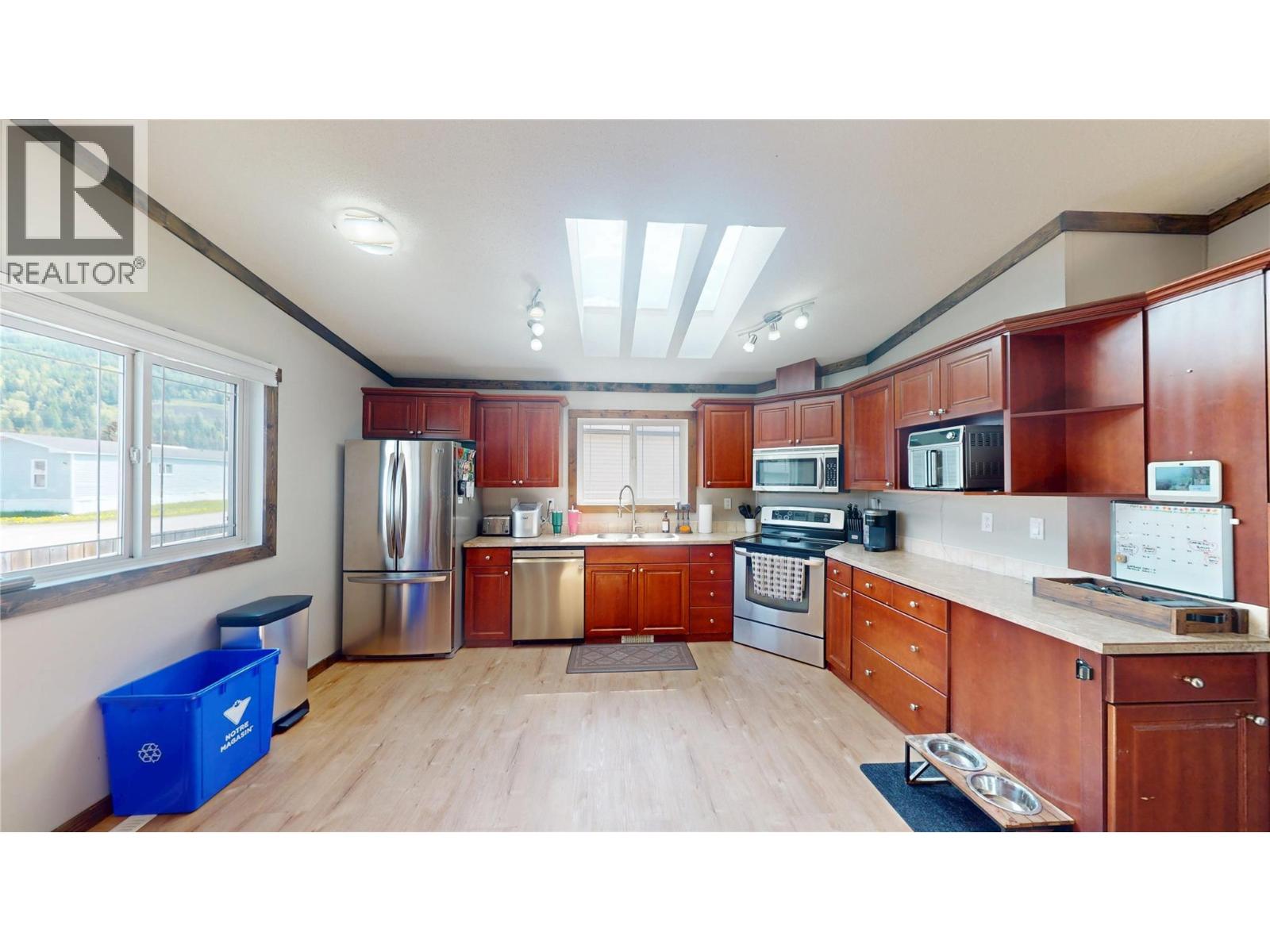 100 Industrial Road 1 Unit# 101, Sparwood, British Columbia  V0B 2G1 - Photo 5 - 10388866