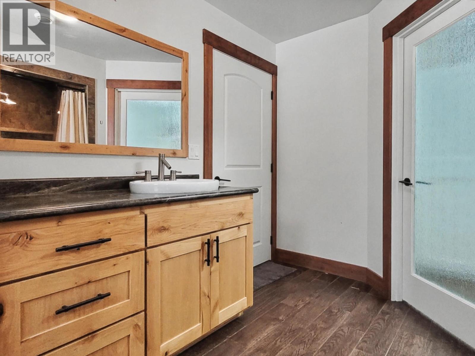 8170 Plotnikoff Road, Grand Forks, British Columbia  V0H 1H2 - Photo 28 - 10389046