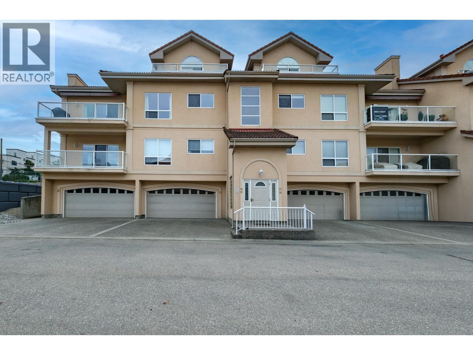 7701 Okanagan Landing Road Unit# 18, Vernon, British Columbia  V1H 1L3 - Photo 2 - 10389050