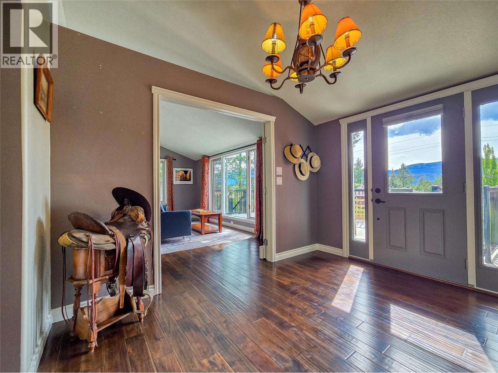 4938 Hot Springs Road, Fairmont Hot Springs, British Columbia  V0B 1L1 - Photo 20 - 10388571