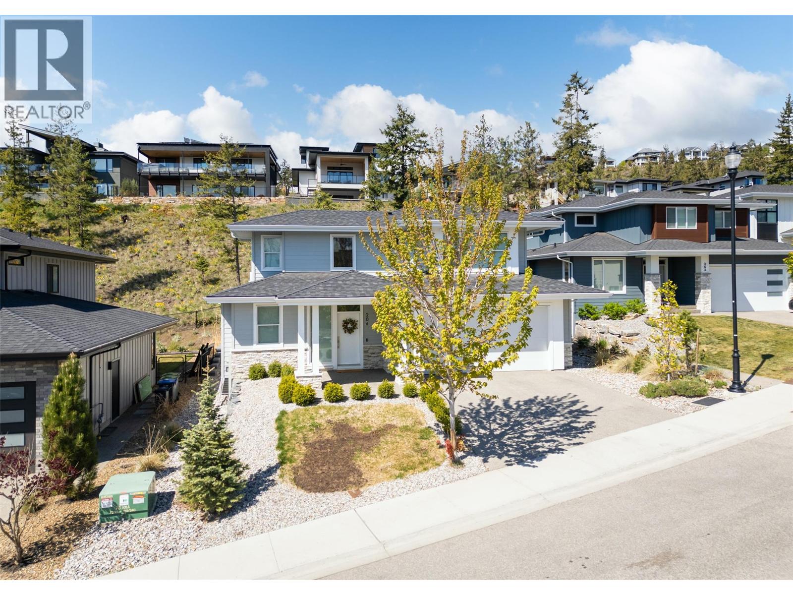 206 Echo Ridge, kelowna, British Columbia