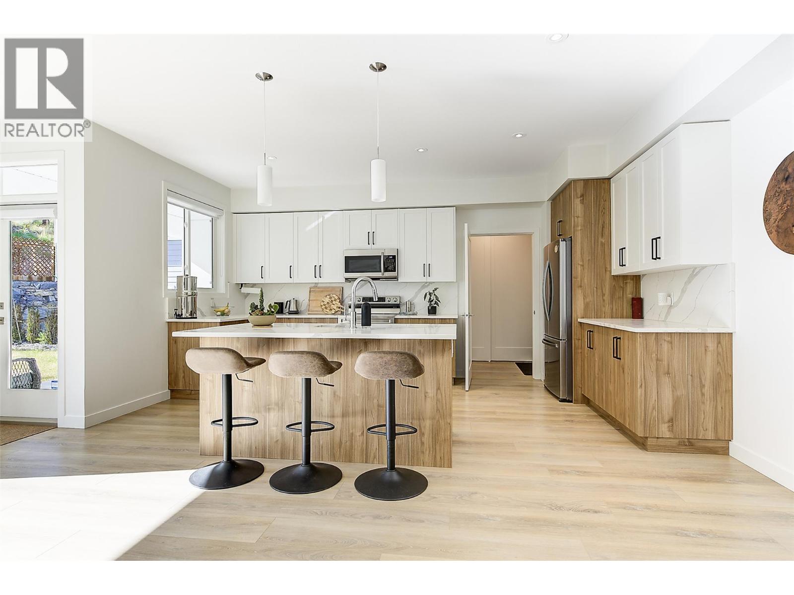 206 Echo Ridge, Kelowna, British Columbia  V1V 0C9 - Photo 16 - 10389056