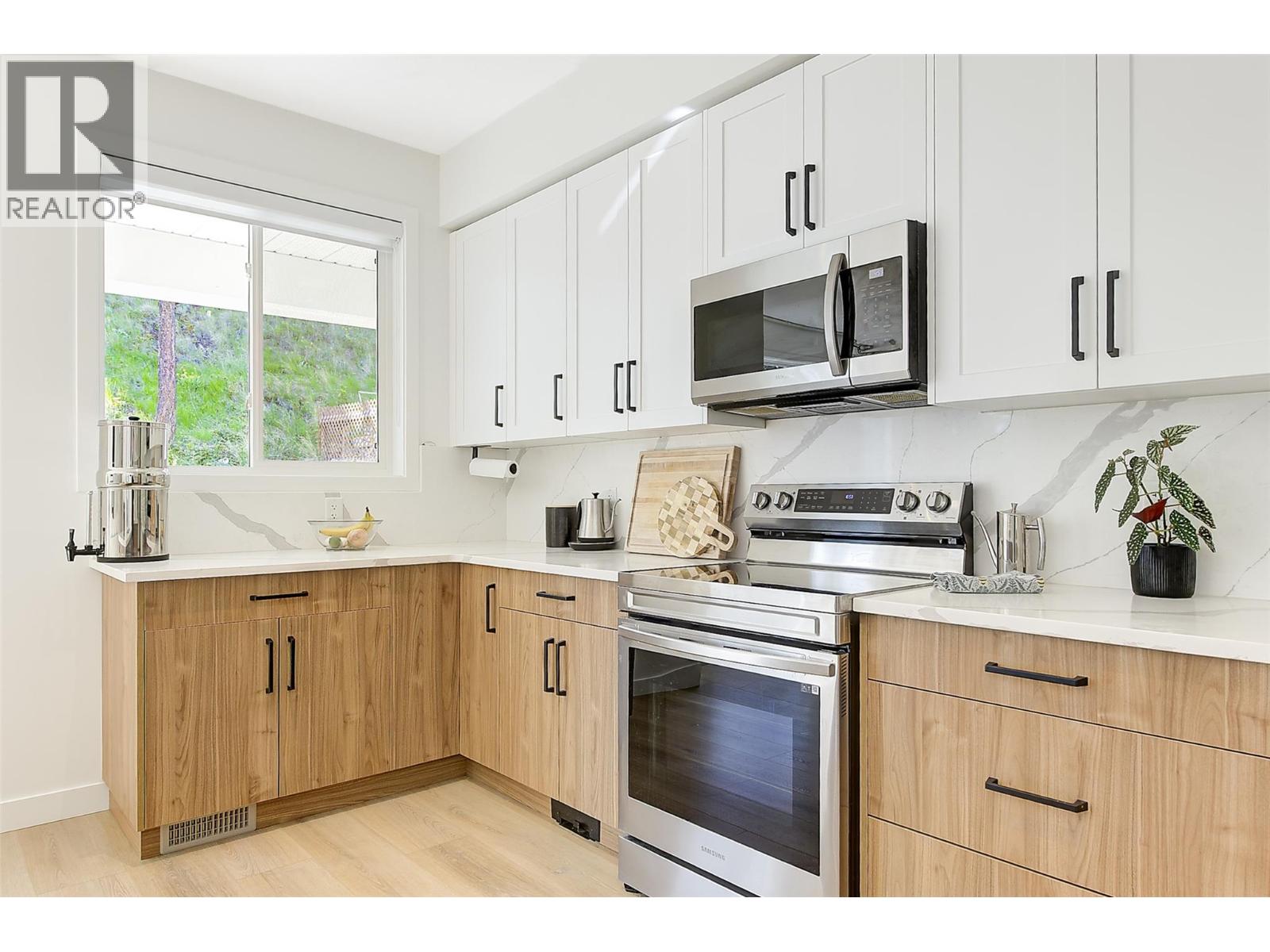 206 Echo Ridge, Kelowna, British Columbia  V1V 0C9 - Photo 17 - 10389056