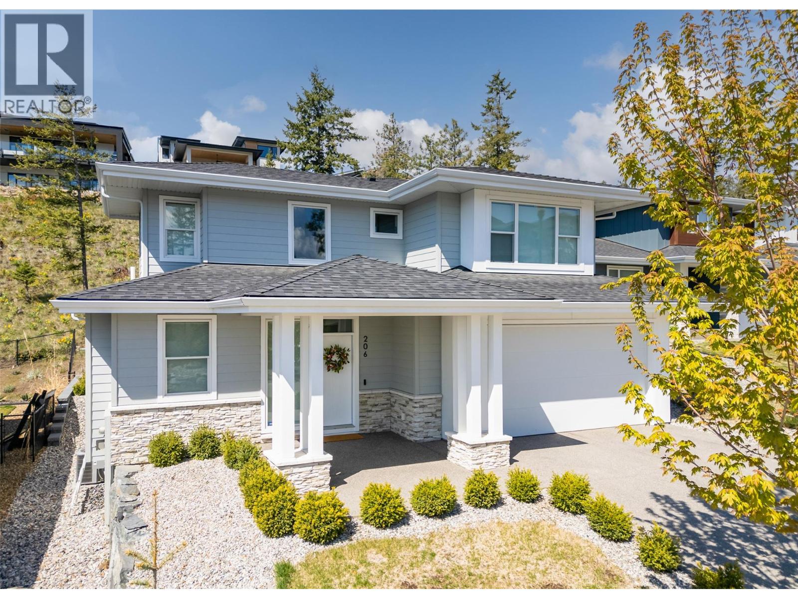 206 Echo Ridge, Kelowna, British Columbia  V1V 0C9 - Photo 2 - 10389056