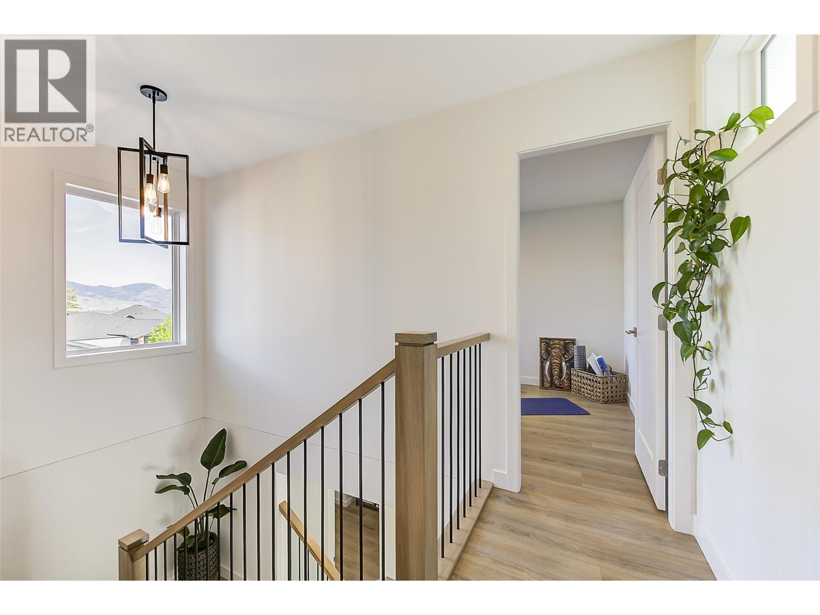 206 Echo Ridge, Kelowna, British Columbia  V1V 0C9 - Photo 48 - 10389056