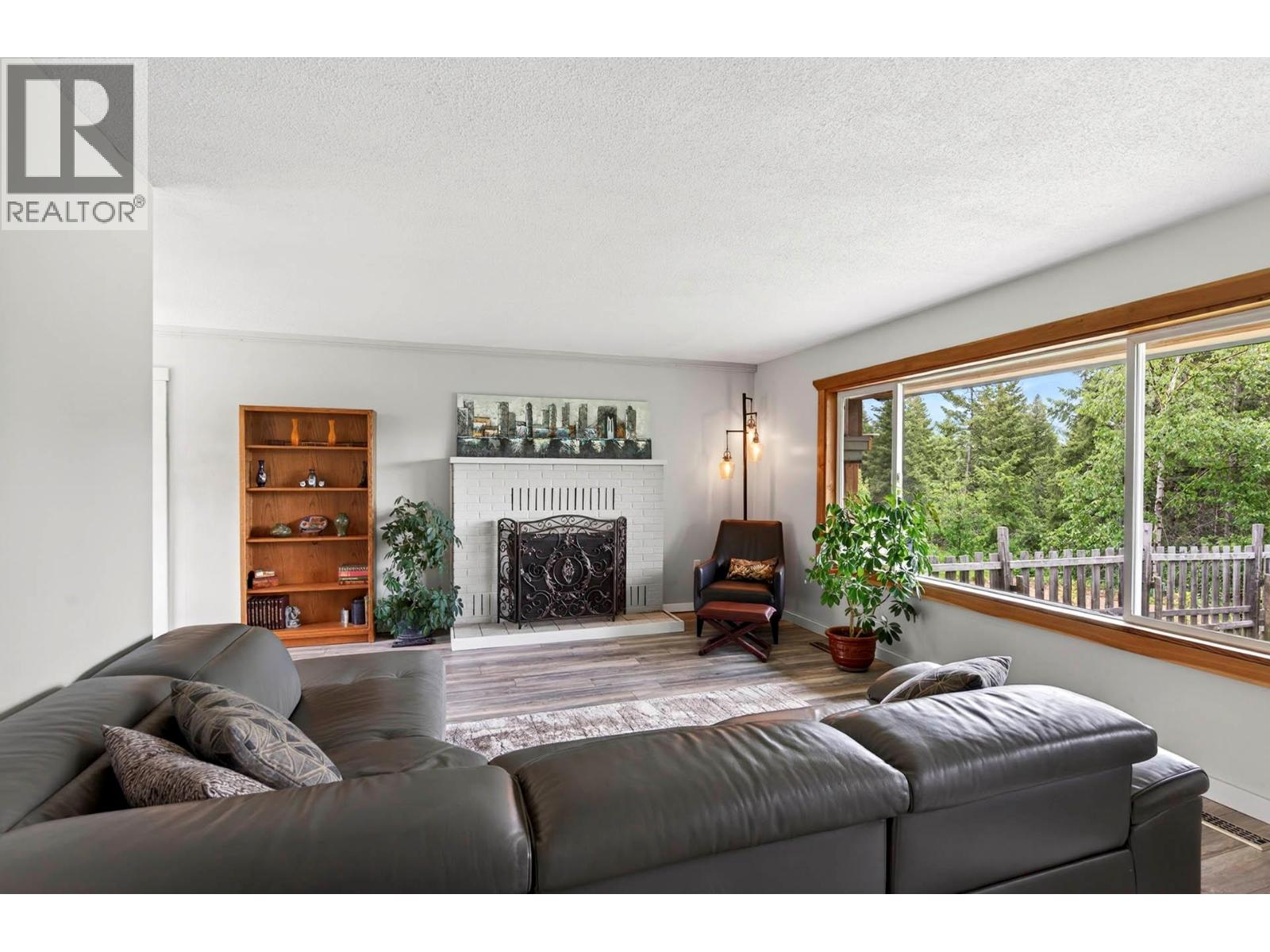 366 Joyce Lane, Clearwater, British Columbia  V0E 1N1 - Photo 11 - 10385841